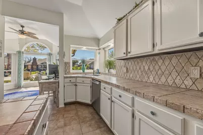 1315 Blue Jay Drive, Lewisville, TX 75077 - Photo 15