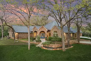 3812 Valley View Ln, Flower Mound, TX 75022 - Photo 1