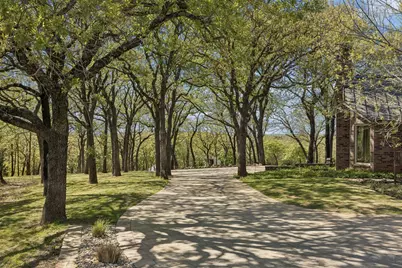 3812 Valley View Lane, Flower Mound, TX 75022 - Photo 7