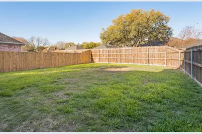 210 Sendero Drive, Waxahachie, TX 75165 - Photo 31
