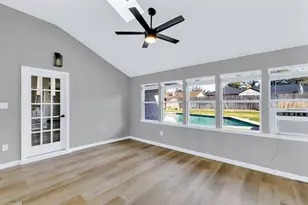 2809 Wood Wind Dr, Pantego, TX 76013 - Photo 13