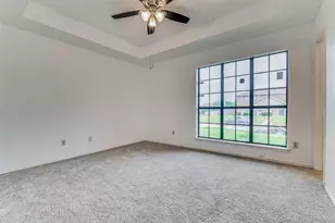 2917 Tanglewood Dr, Lancaster, TX 75134 - Photo 13