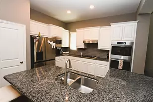 705 Fenceline Dr, Argyle, TX 76226 - Photo 3