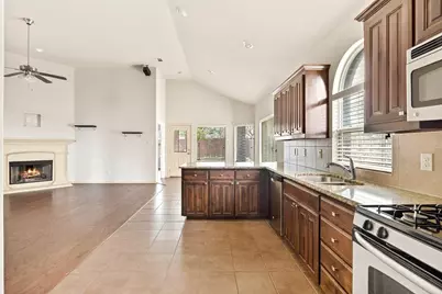 6669 Friendsway Drive, Fort Worth, TX 76137 - Photo 11