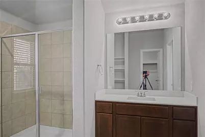 1827 College Street, Greenville, TX 75401 - Photo 15