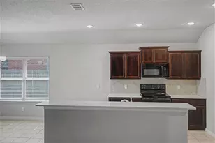 1827 College St, Greenville, TX 75401 - Photo 5