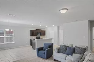 1827 College St, Greenville, TX 75401 - Photo 7