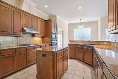 756 Trails End Circle, Hurst, TX 76054 - Photo 13