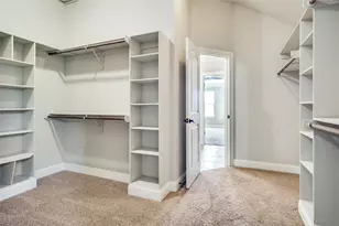 302 Oar Wood Dr, Granbury, TX 76049 - Photo 5