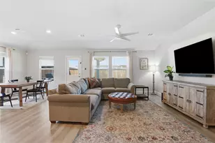 10624 Copeland Ln, Fort Worth, TX 76126 - Photo 11