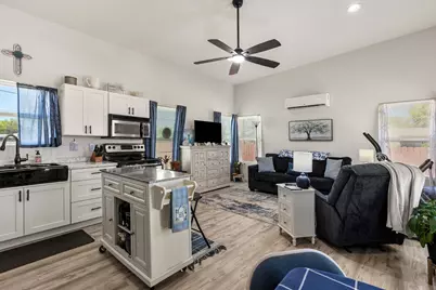 804 Cherry Drive, Groesbeck, TX 76642 - Photo 11