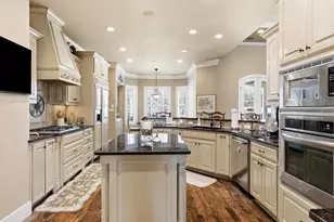 809 Lake Breeze Dr, Highland Village, TX 75077 - Photo 7