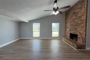 8917 Vernon Dr, Rowlett, TX 75088 - Photo 3