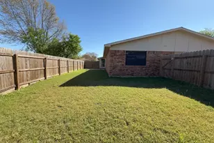 8917 Vernon Dr, Rowlett, TX 75088 - Photo 19