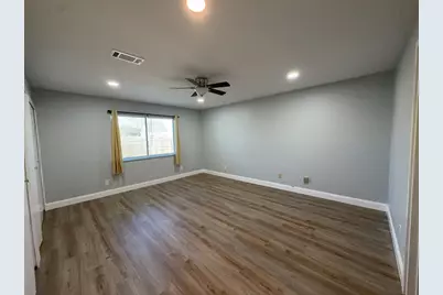 8917 Vernon Drive, Rowlett, TX 75088 - Photo 11