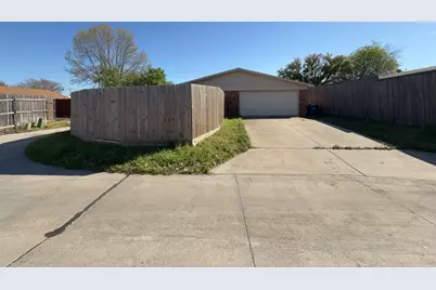 8917 Vernon Drive, Rowlett, TX 75088 - Photo 39