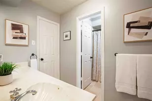 10011 Hickory Crossing, Dallas, TX 75243 - Photo 15