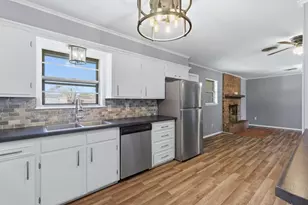 1408 Primrose Ln, Cisco, TX 76437 - Photo 13