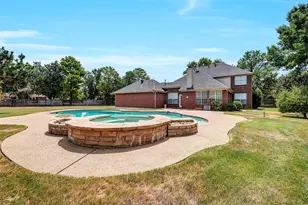 306 Canyon Lake Dr, Southlake, TX 76092 - Photo 3
