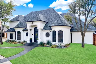 4701 Strait Ln, Carrollton, TX 75010 - Photo 39