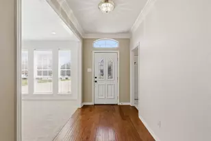 2302 Whisperton Dr, Arlington, TX 76016 - Photo 3