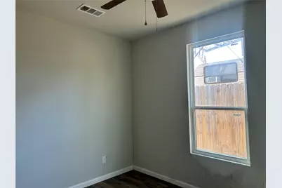 13982 E Travis Lane E, Log Cabin, TX 75148 - Photo 11