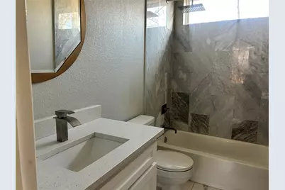 13982 E Travis Lane E, Log Cabin, TX 75148 - Photo 9