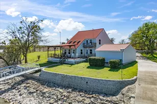 707 Marco Dr, Runaway Bay, TX 76426 - Photo 5