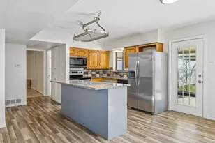 2716 Catalina Dr, Mesquite, TX 75150 - Photo 9