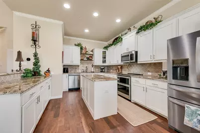 1217 Summerset Lane, Burleson, TX 76028 - Photo 9