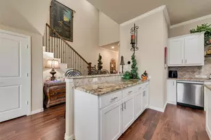 1217 Summerset Ln, Burleson, TX 76028 - Photo 5