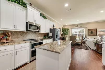 1217 Summerset Lane, Burleson, TX 76028 - Photo 7