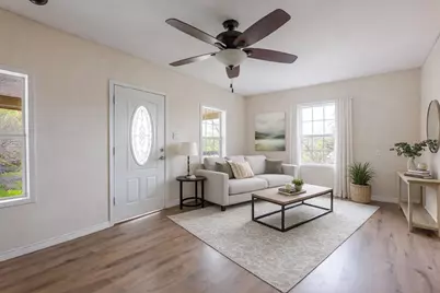 617 NW 9th Street, Mineral Wells, TX 76067 - Photo 5