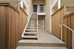 6210 Oram St, Dallas, TX 75214 - Photo 17