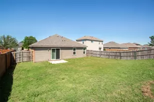 1423 Swan Ridge Dr, Sherman, TX 75092 - Photo 19