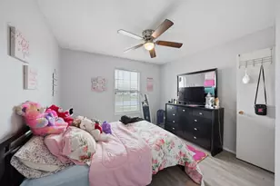 2458 Manchester Ln, Lancaster, TX 75134 - Photo 17