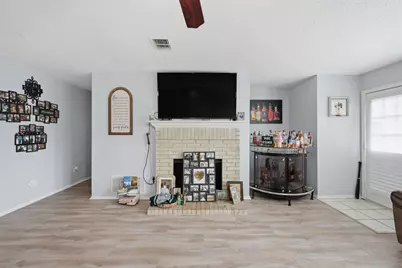 2458 Manchester Lane, Lancaster, TX 75134 - Photo 5