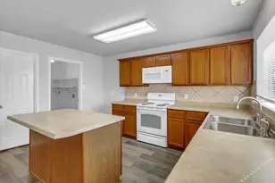 2045 Hanakoa Falls Dr, Anna, TX 75409 - Photo 9