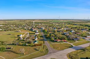 303 Seeley Ave, Mount Calm, TX 76673 - Photo 31