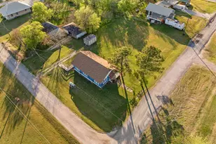 303 Seeley Ave, Mount Calm, TX 76673 - Photo 25