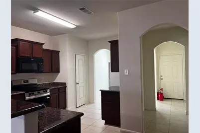 208 Cottonwood Drive, Princeton, TX 75407 - Photo 21