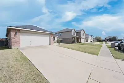 328 Saddlebrook Drive, Krum, TX 76249 - Photo 37