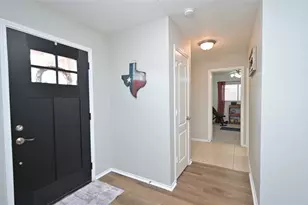 328 Saddlebrook Dr, Krum, TX 76249 - Photo 3