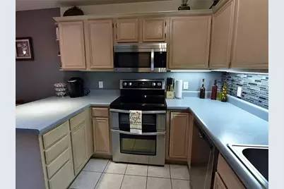 6323 Brookbriar Court, Arlington, TX 76018 - Photo 5