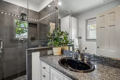 6018 Winton Street, Dallas, TX 75206 - Photo 13