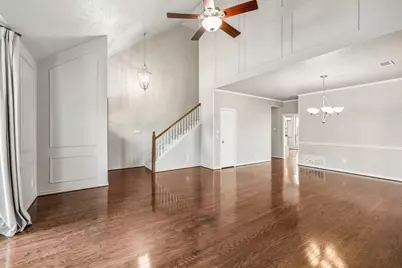2702 Quail Ridge Drive, Carrollton, TX 75006 - Photo 3