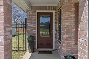 108 Red Cloud Dr, Greenville, TX 75402 - Photo 7