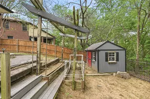 843 Yellow Tavern Ct, Grand Prairie, TX 75052 - Photo 37