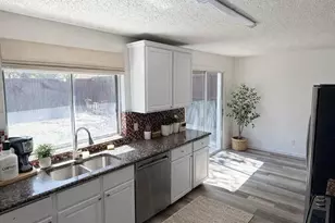 3834 Shadycreek Dr, Garland, TX 75042 - Photo 25