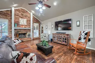18066 Langford Lane, Talty, TX 75126 - Photo 9